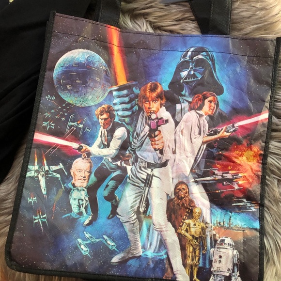 Star Wars Mandalorian T-Shirt (SzS) & 2 NEW Star Wars bags - Picture 6 of 16